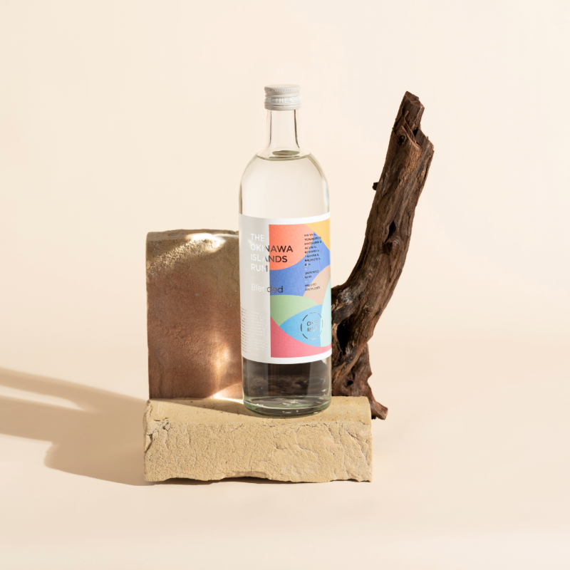 沖縄ラム酒「THE OKINAWA ISLAND RUM」瑞穂酒造 40度 720ml
