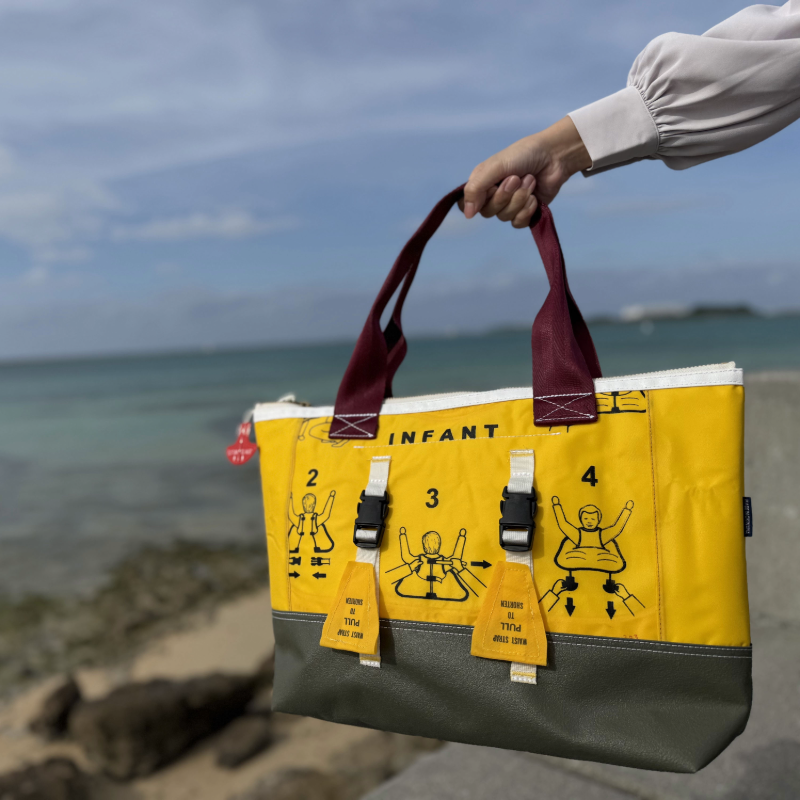 "Infant Lifevest トートバッグ(バックルVer)"