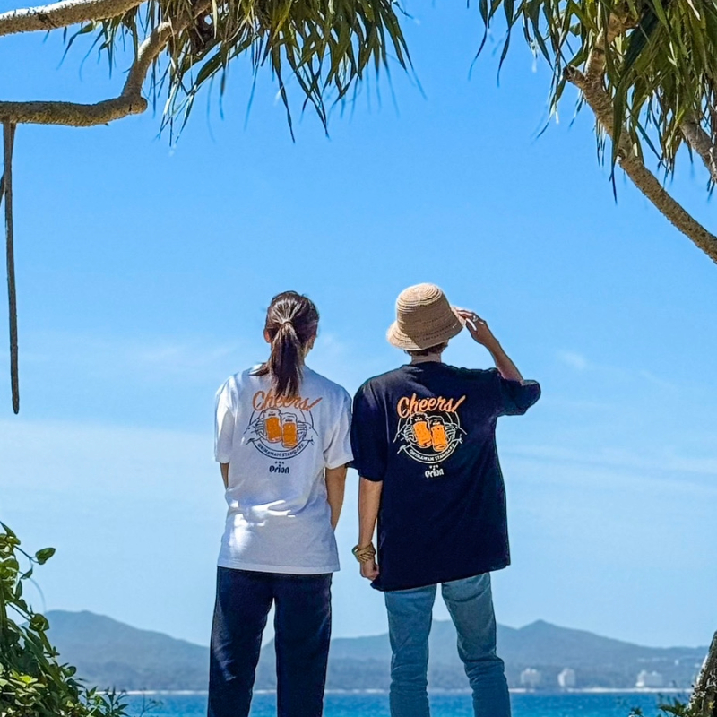 CHEERS Tシャツ